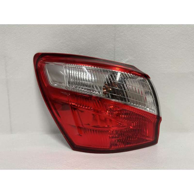 FAROLIM ESQUERDO NISSAN QASHQAI +2