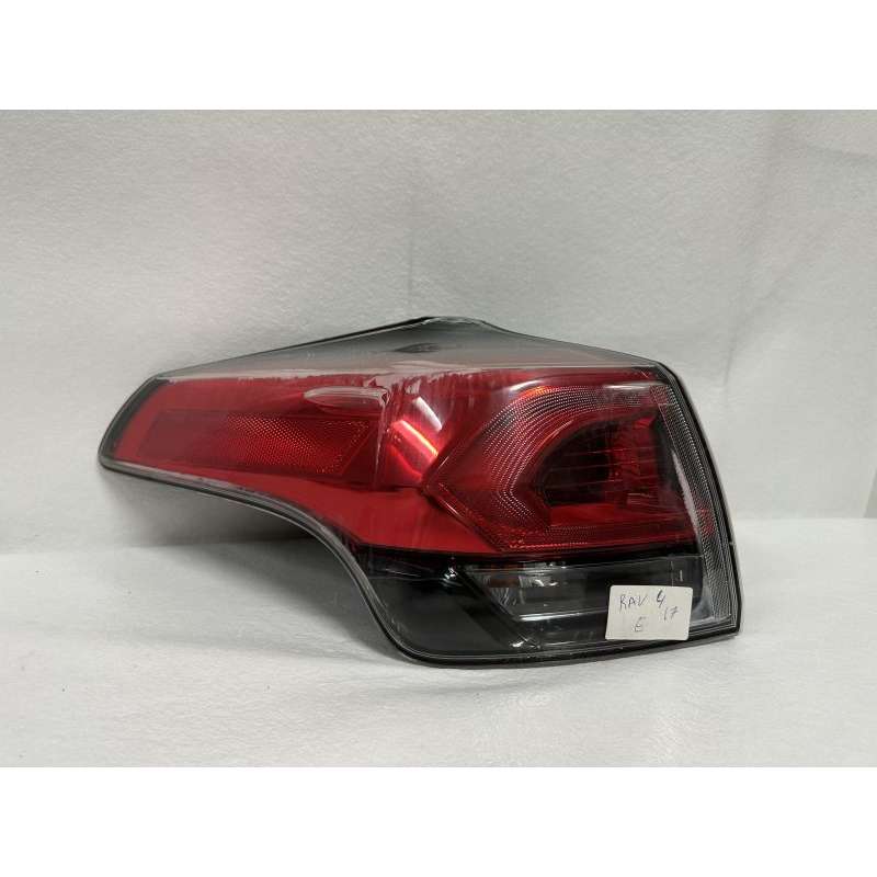FAROLIM ESQURDO TOYOTA RAV 4 ANO 2017