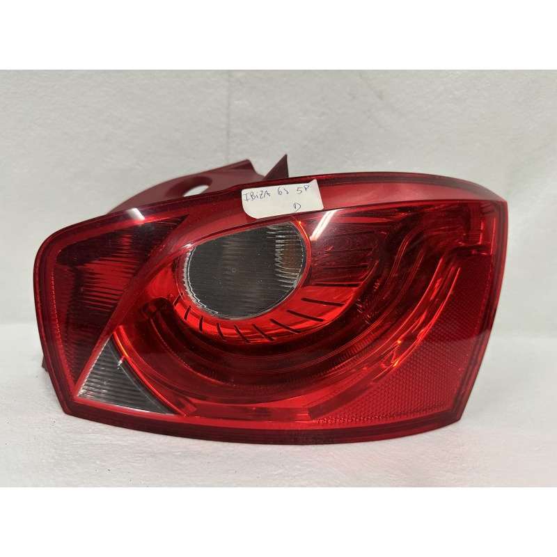 FAROLIM DIREITO SEAT IBIZA 6J 5 PORTAS