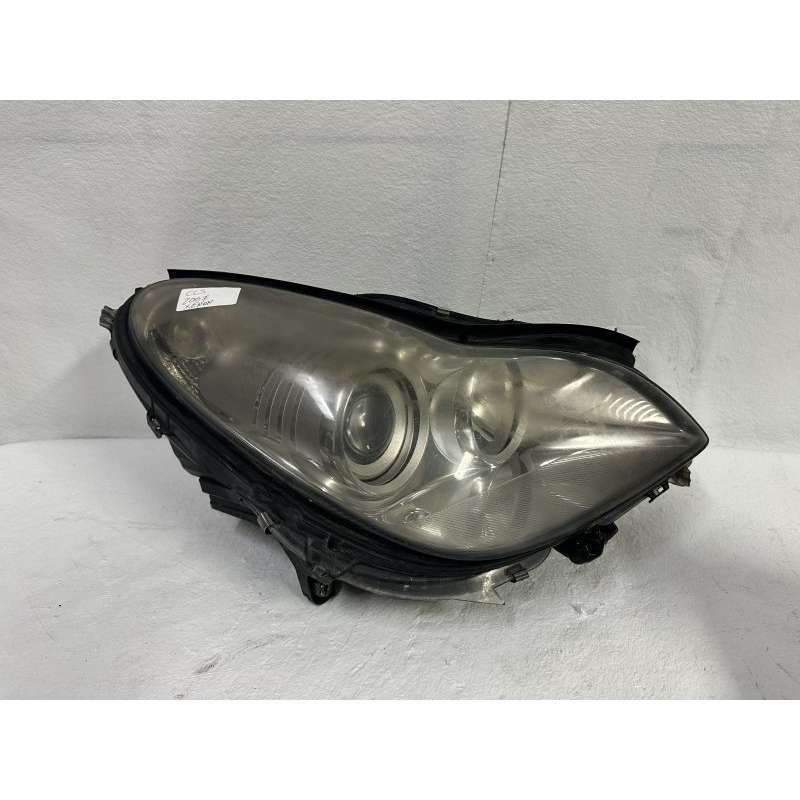 OTICA DIREITA MERCEDES-BENZ CLS XÉNON ANO 2007