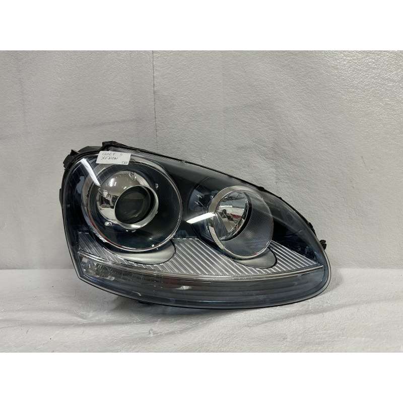 OTICA DIREITA VOLKSWAGEN GOLF V XÉNON REF-0301212274