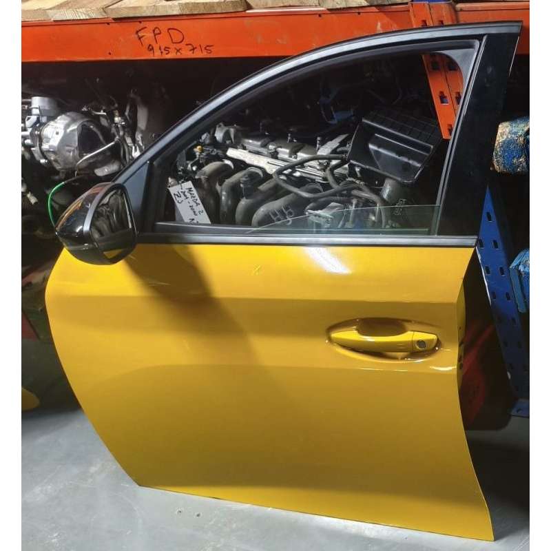 PORTA FRENTE ESQUERDA PEUGEOT 208 II