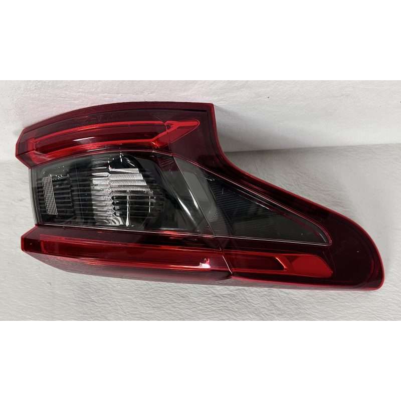 FAROLIM ESQUERDO NISSAN QASHQAI J11