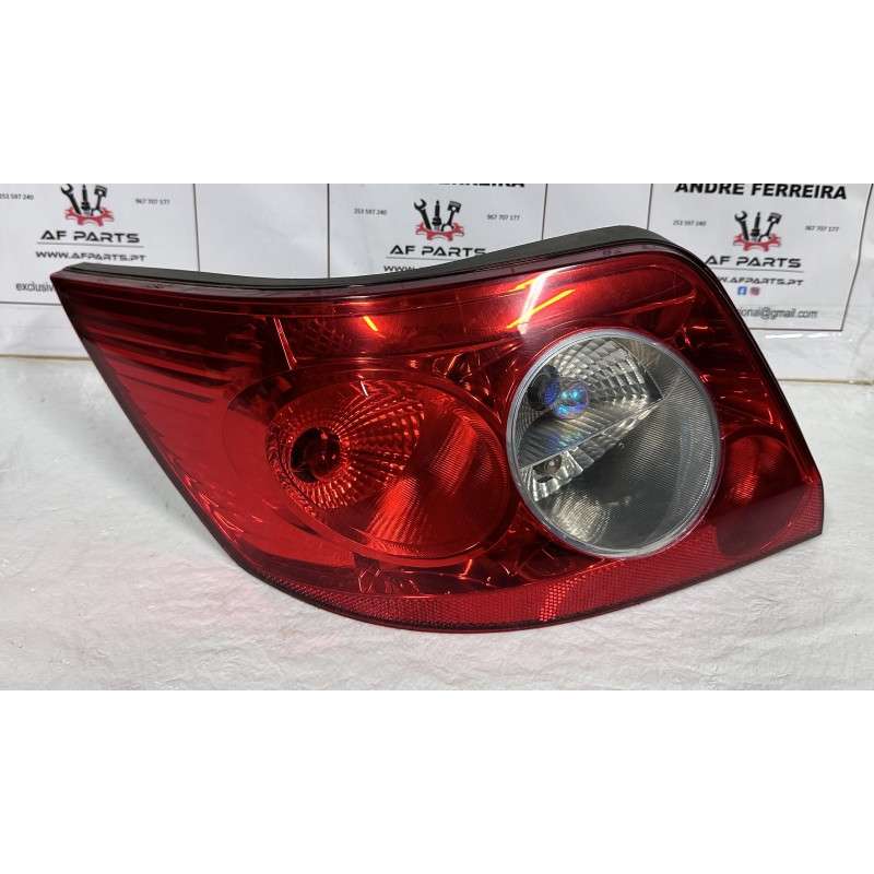 FAROLIM ESQUERDO RENAULT MEGANE II CABRIO
